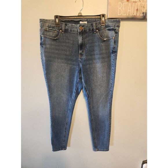 Maurices M Jeans size XL Short High Rise Stretch Skinny Jeans - Picture 1 of 4
